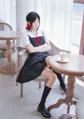 交换工作:漂亮的女性员工_琪琪电影国产在线观看